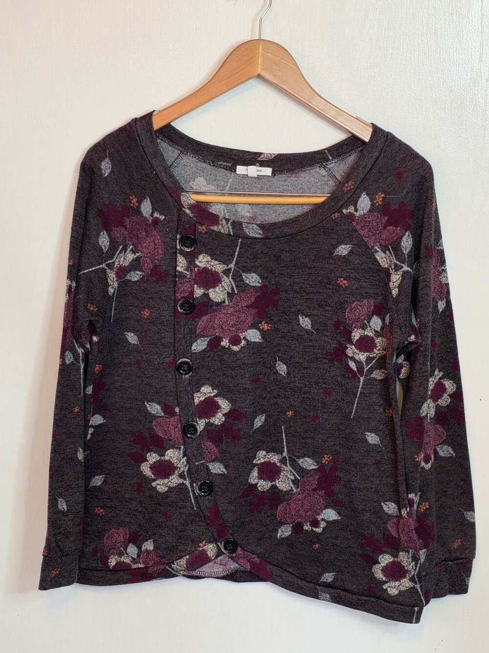 Maurices Women's Floral Print Long Sleeve Asymmetrical Button-Side Knit Top